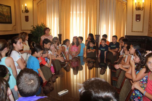 Los alumnos de 4° de Primaria del Colegio Príncipe Felipe visitan el Ayuntamiento - 1, Foto 1