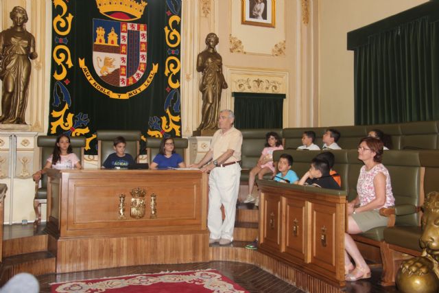 Los alumnos de 4° de Primaria del Colegio Príncipe Felipe visitan el Ayuntamiento - 3, Foto 3