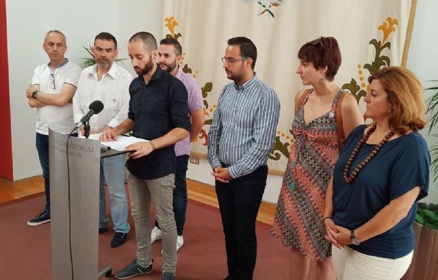 El colectivo GALACTYCO exige la dimision del delegado del Gobierno en la Region - 1, Foto 1