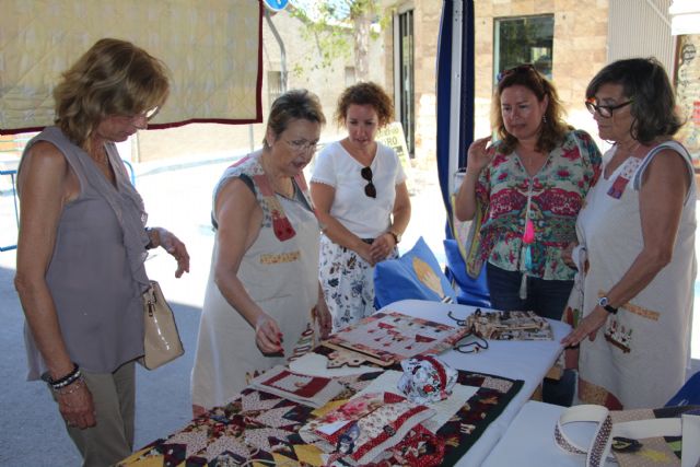 La asociación Patchwork Mar Menor muestra sus trabajos en la calle - 2, Foto 2