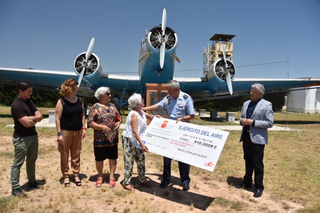 La Base Aérea de Alcantarilla consigue veinte mil sonrisas en una sola carrera - 2, Foto 2