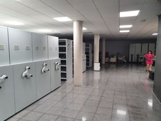 El Ayuntamiento de Molina de Segura amplía el Archivo Municipal con la adquisición de nuevos armarios, primer paso para el traslado del Archivo Histórico al Centro El Jardín - 3, Foto 3