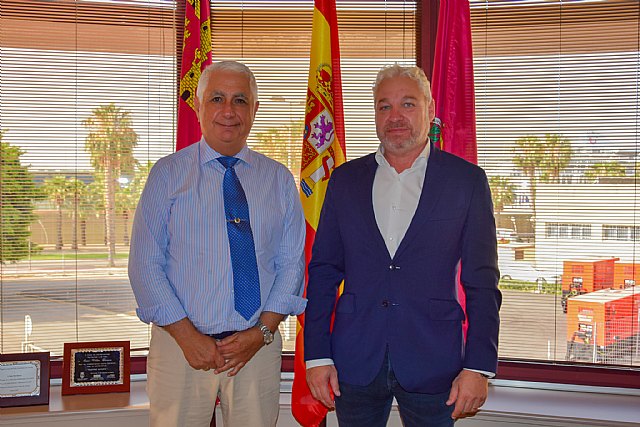 El alcalde de Mazarrn y el capitn martimo de Cartagena apuestan por el desarrollo portuario del municipio, Foto 1