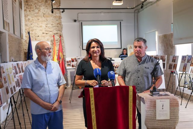 La Casa del Artesano de Lorca acoge la exposición fotográfica y documental con motivo del XXV Aniversario de ARTELOR - 2, Foto 2