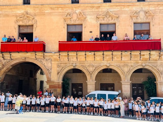 El toque de Ministriles y Clarineros anuncia la Procesión del Corpus Christi que tendrá lugar este domingo en Lorca - 1, Foto 1