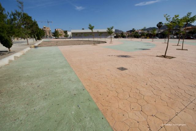 El mercadillo de Barrio Peral cambiará de ubicación a partir del lunes 25 de julio - 1, Foto 1