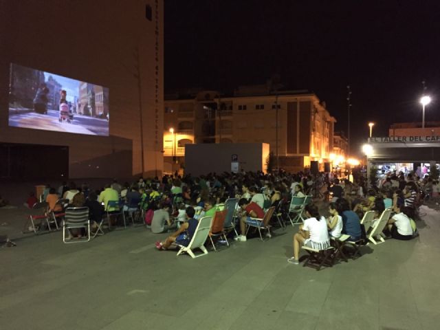 Gran éxito en las noches de cine - 1, Foto 1