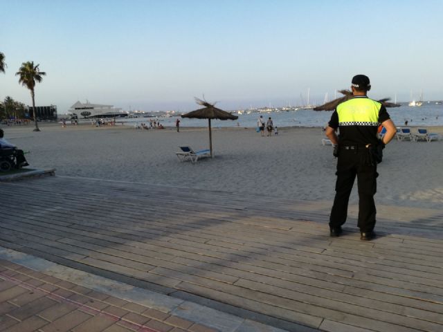 La Policía Local refuerza su presencia en playas - 2, Foto 2