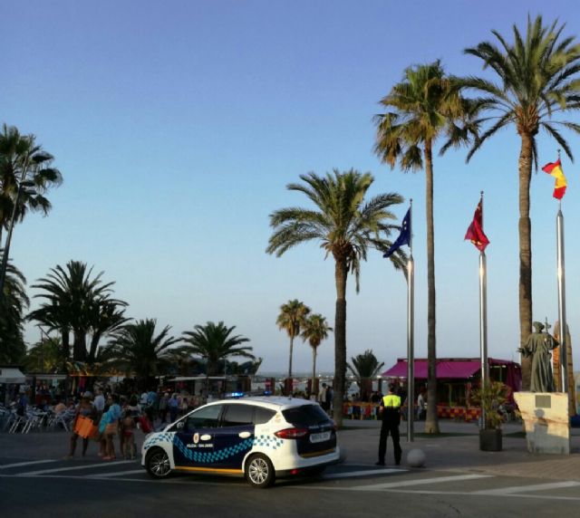 La Policía Local refuerza su presencia en playas - 3, Foto 3