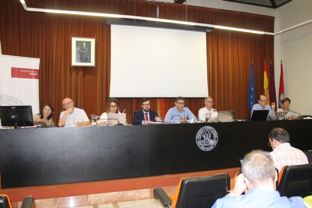 Las personas transexuales, transgénero e intersexuales podrán cambiar su nombre en los documentos internos de la UMU - 1, Foto 1