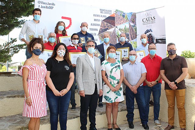 Las bodegas premiadas en el 26 certamen de calidad vinos DOP Jumilla recogen sus premios - 1, Foto 1