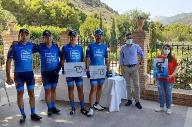 El desafío Región de Murcia Capital Gastronómica hace parada en el Santuario de Santa Eulalia y promociona los higos chumbos de Totana, Foto 1