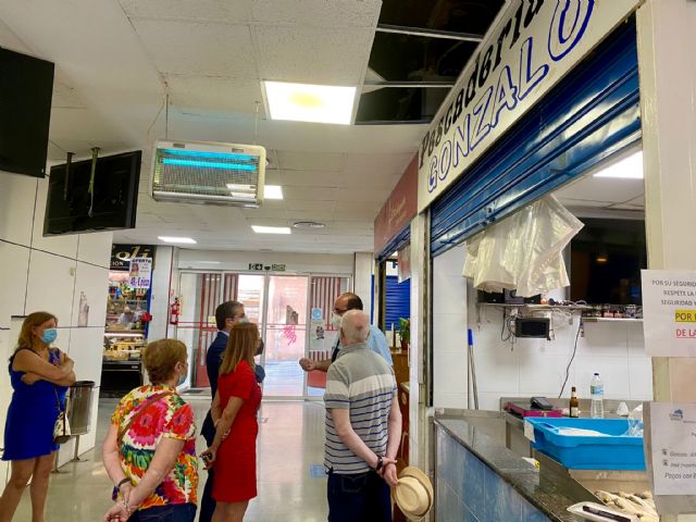 El PP exige a la coalición de izquierdas instalada en La Glorieta la reparación inmediata del techo del mercado de La Alberca - 1, Foto 1