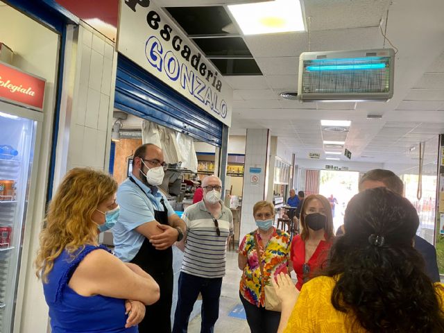 El PP exige a la coalición de izquierdas instalada en La Glorieta la reparación inmediata del techo del mercado de La Alberca - 2, Foto 2