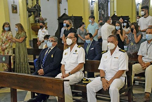 Ofrenda por parte de la Real Liga Naval Española a la titular letifica Nuestra Sra. del Carmen de la Hermandad de la Redención de Sevilla - 2, Foto 2