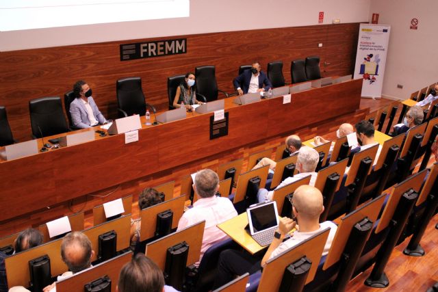 La consejera de Empresa preside la presentación de la Oficina Acelera Pyme, ubicada en la Fremm - 1, Foto 1