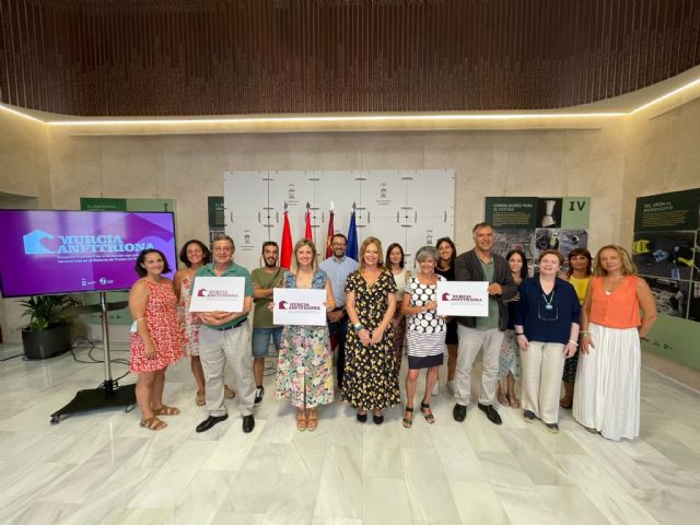 ´Murcia Anfitriona´ llega al municipio para que los murcianos puedan prestar apoyo y acompañamiento a las familias refugiadas - 1, Foto 1