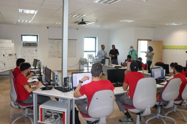 La Concejalía de Empleo y Desarrollo Local finaliza el Proyecto 'Sumamos' formando a 455 personas y alcanzando una tasa de inserción laboral del 72 por ciento - 3, Foto 3