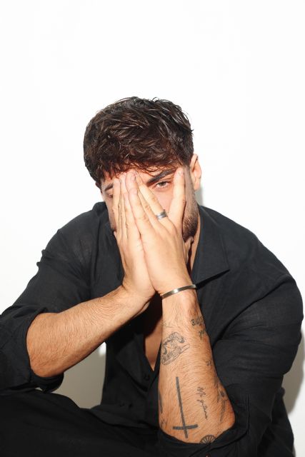 Montoya rompe su silencio musical con La Mano Atrás, una rumba para celebrar la vida y bailar - 4, Foto 4
