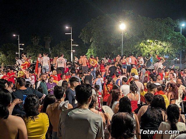 España conquista su segunda estrella y Totana se echa a la calle para celebrar un nuevo título mundial, Foto 4