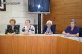 Autoridades municipales reciben en el ayuntamiento a los usuarios y profesionales del Servicio de Estancias Diurnas de Alzheimer de Totana - 5 Autoridades municipales reciben en el ayuntamiento a los usuarios y profesionales del Servicio de Estancias Diurnas de Alzheimer de Totana - 5