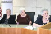 Autoridades municipales reciben en el ayuntamiento a los usuarios y profesionales del Servicio de Estancias Diurnas de Alzheimer de Totana - 11