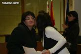 La concejal de Fomento y Empleo entrega los diplomas acreditativos a los participantes de los diferentes cursos formativos impartidos en el Centro de Desarrollo Local - 14 La concejal de Fomento y Empleo entrega los diplomas acreditativos a los participantes de los diferentes cursos formativos impartidos en el Centro de Desarrollo Local - 14