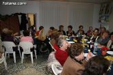 Autoridades municipales comparten una cena navideña con las usuarias de la “Asociación de Amas de Casa, Consumidores y Usuarios de de las Tres Avemarías” - 2