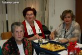 Autoridades municipales comparten una cena navideña con las usuarias de la “Asociación de Amas de Casa, Consumidores y Usuarios de de las Tres Avemarías” - 9 Autoridades municipales comparten una cena navideña con las usuarias de la “Asociación de Amas de Casa, Consumidores y Usuarios de de las Tres Avemarías” - 9
