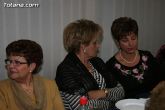 Autoridades municipales comparten una cena navideña con las usuarias de la “Asociación de Amas de Casa, Consumidores y Usuarios de de las Tres Avemarías” - 19 Autoridades municipales comparten una cena navideña con las usuarias de la “Asociación de Amas de Casa, Consumidores y Usuarios de de las Tres Avemarías” - 19