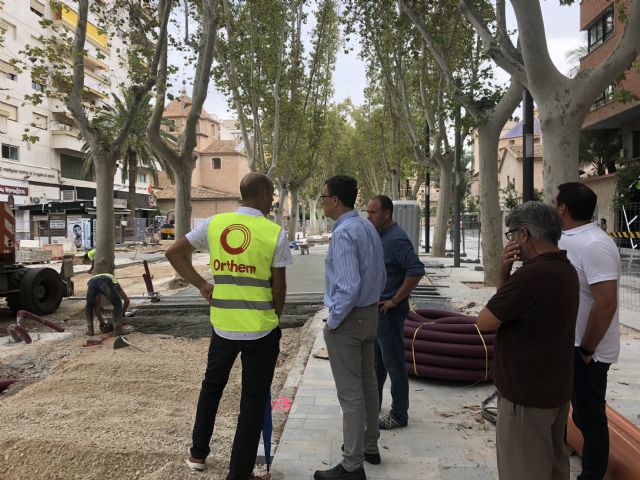 Comienza las obras de hormigonado de la avenida Alfonso X desde la plaza de Santo Domingo hasta el colegio Jesús María - 2, Foto 2