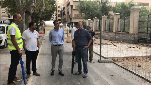 Comienza las obras de hormigonado de la avenida Alfonso X desde la plaza de Santo Domingo hasta el colegio Jesús María - 3, Foto 3