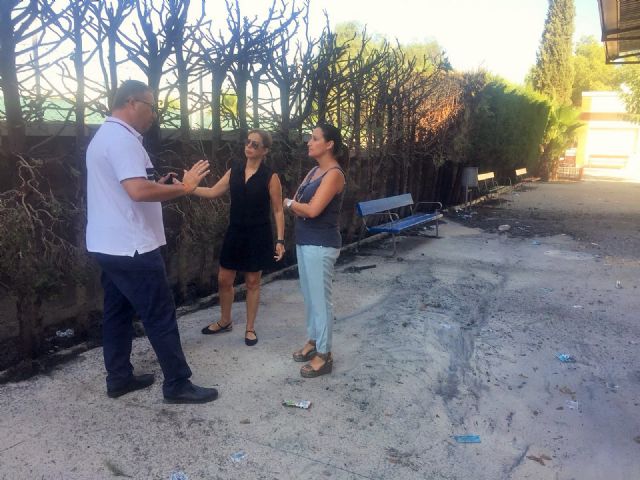 Educación impulsa mejoras en el Colegio Antonio Delgado Dorrego de Murcia, tras el incendio sucedido ayer - 1, Foto 1