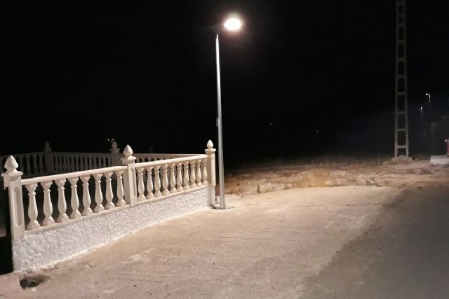 Infraestructuras instala farolas inteligentes en la Zona Oeste de Cartagena - 1, Foto 1