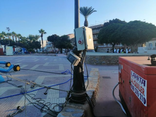 El PP de Los Alcázares investigará una posible irregularidad en la instalación de un tobogán hinchable en la playa - 4, Foto 4