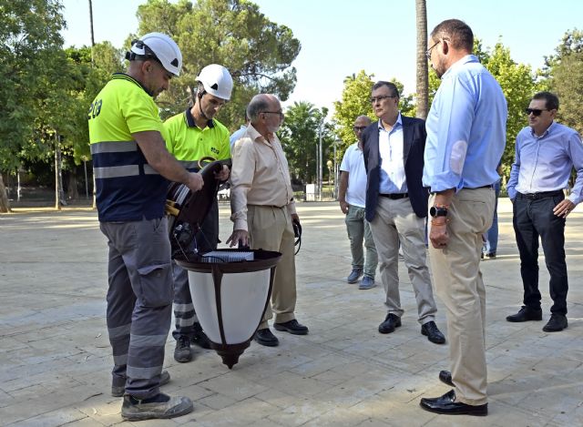 El Jardín del Malecón estrena nueva iluminación que homenajea el emblemático modelo que alumbró la Glorieta de España a principios del siglo pasado - 4, Foto 4