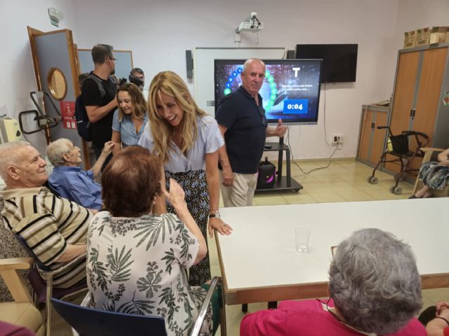 Los Centros municipales de Estancias Diurnas recursos básicos de atención a personas mayores de los que el  80% tienen más de 80 años - 2, Foto 2