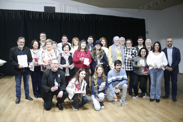 Granátula de Calatrava se une contra la guerra a través de la antología poética Palabras para la paz y la vida - 2, Foto 2