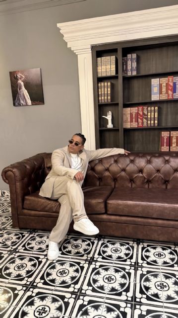 Felipe Molinares conquista los medios con “que me mires” y consolida su nueva etapa como solista - 2, Foto 2
