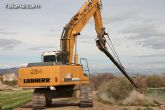 La Confederación Hidrográfica del Segura limpia y adecua la mota del río Guadalentín - 16