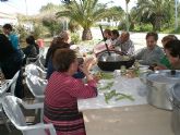 La Asociación de Mujeres Rurales del Raiguero y la de amas de casa realizaron una comida convivencia en la pedanía - 3