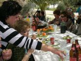 La Asociación de Mujeres Rurales del Raiguero y la de amas de casa realizaron una comida convivencia en la pedanía - 5