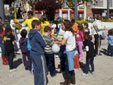 Más de 150 niños/as se subieron al “Ludobús” el pasado sábado en la Plaza de la Balsa Vieja - 2