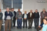 El alcalde y el concejal de Bienestar Social entregan los 75 carnés a los socios del Centro de Personas Mayores de “El Paretón-Cantareros” - 11