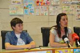 La concejal de Educación entrega los premios del concurso de cómics contra el absentismo escolar - 24