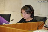 Alumnos de varios centros educativos de Totana alzan su voz y proclaman sus derechos en el salón de plenos del ayuntamiento - 41
