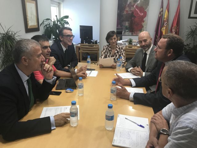 El Ayuntamiento y la Fundación Telefónica ponen en marcha un programa para impulsar la empleabilidad joven en las TIC - 2, Foto 2