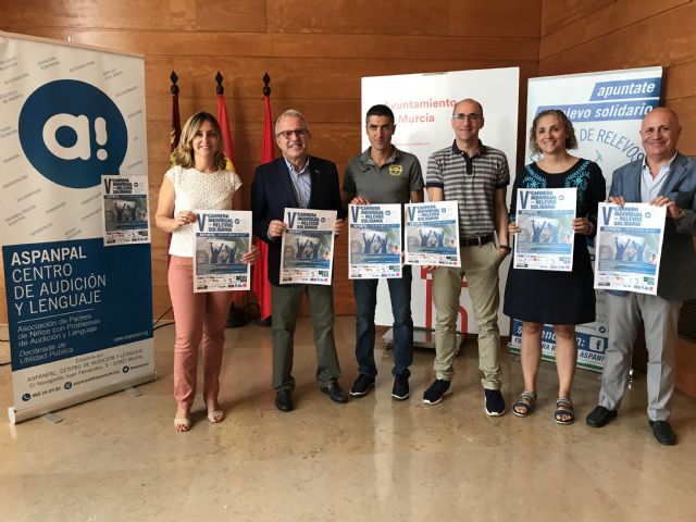 El Ayuntamiento de Murcia hace accesible el Salón de Plenos para personas con sordera - 3, Foto 3