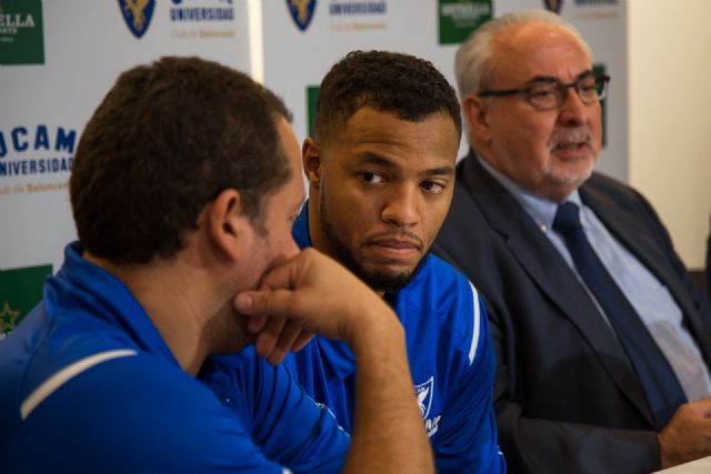 “Vengo a hacerme un hueco en este equipo” - 1, Foto 1