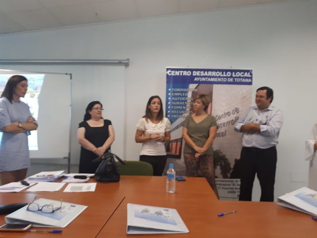 Se inaugura el curso Gestión de proyectos municipales de conciliación, desde la perspectiva de género, Foto 6